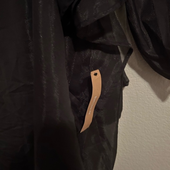 NWT Reformation Meesha Dress in Black - Picture 6 of 8